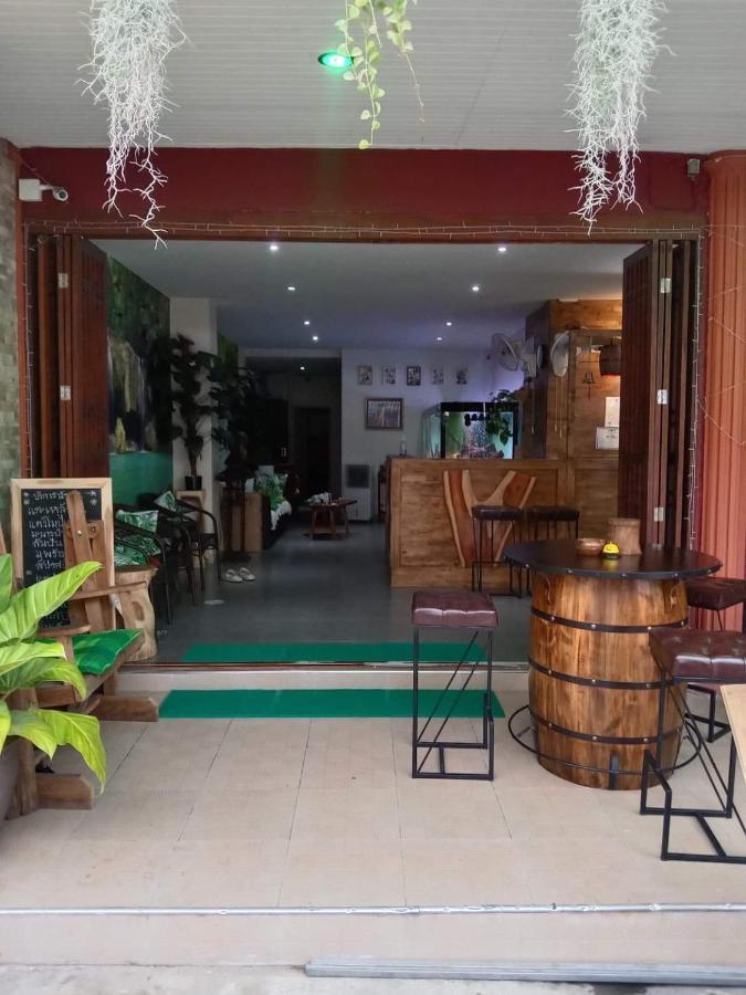 Hotel Ban Por Fai à Cha-Am Extérieur photo